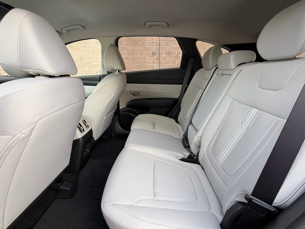 Used 2026 Hyundai Tucson SEL image 16