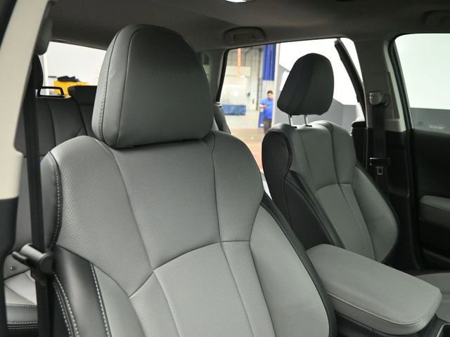Used 2023 Subaru Outback Limited image 28