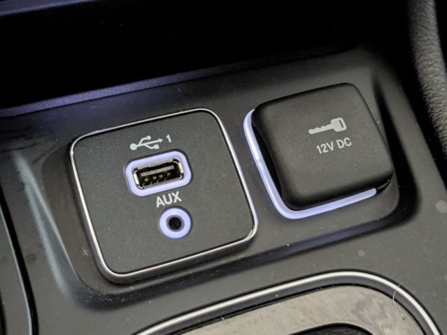 Certified 2020 Jeep Cherokee Limited FWD image 23