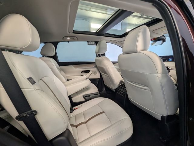 Certified 2024 MAZDA CX-90 3.3 Turbo w/ Premium Plus Pkg image 15