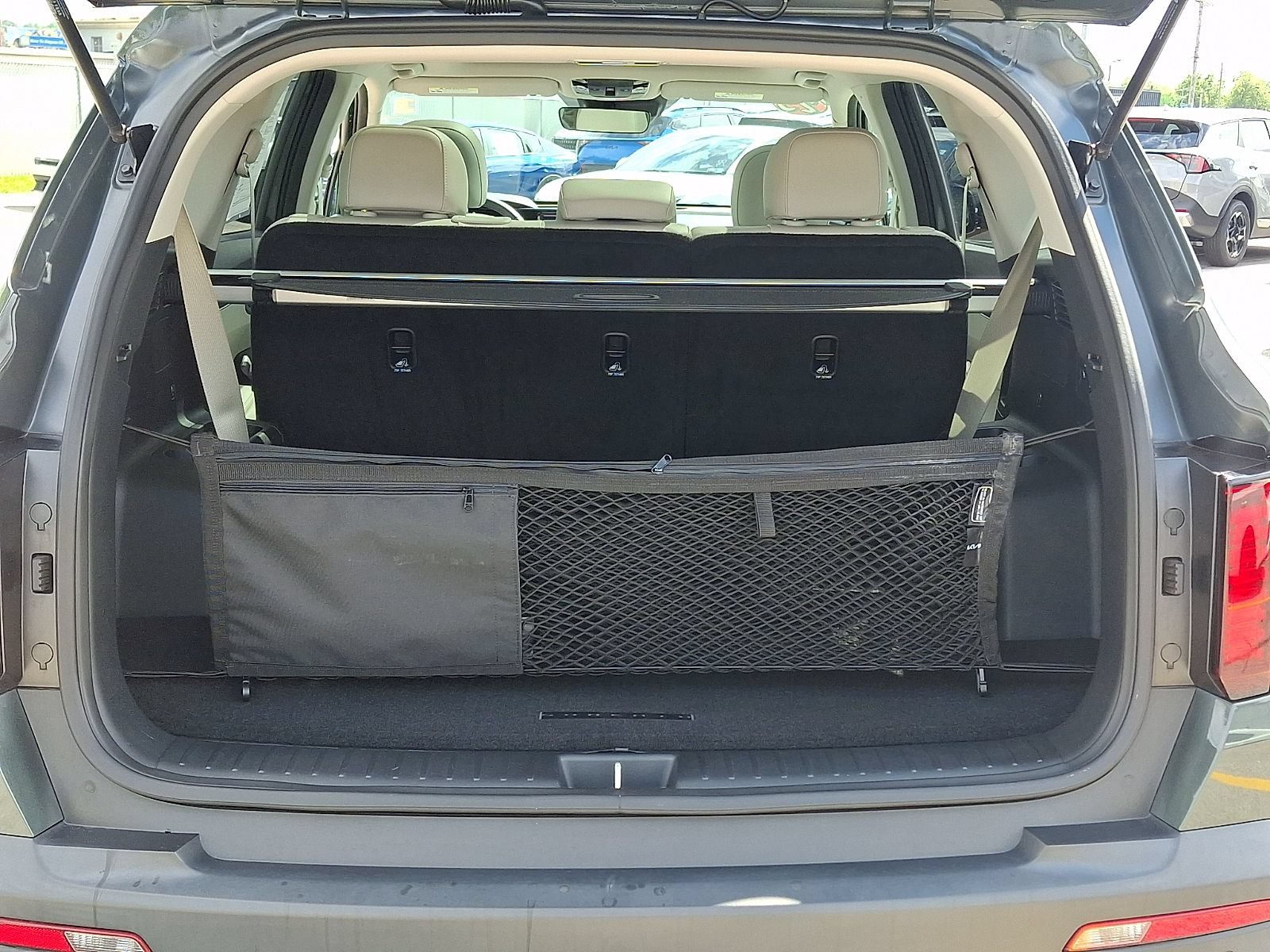 Used 2023 Kia Sorento S w/ Panoramic Sunroof Package AWD/4WD image 30