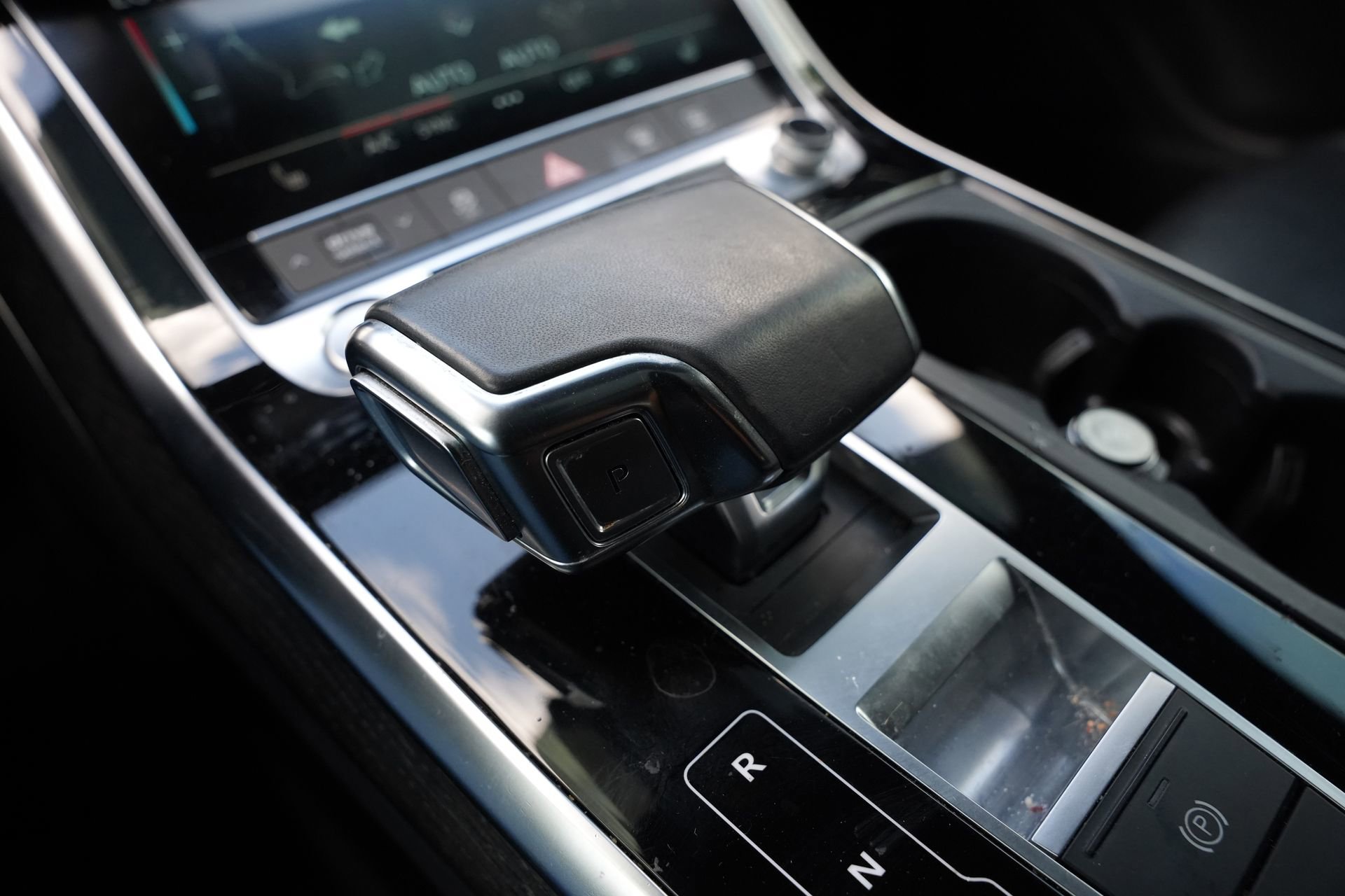 Used 2020 Audi Q7 3.0T Premium Plus AWD/4WD image 14