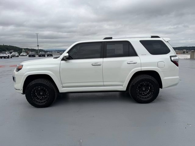 Used 2021 Toyota 4Runner Limited AWD/4WD image 6