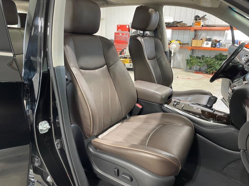Used 2015 INFINITI QX60 AWD w/ Deluxe Touring Package image 29