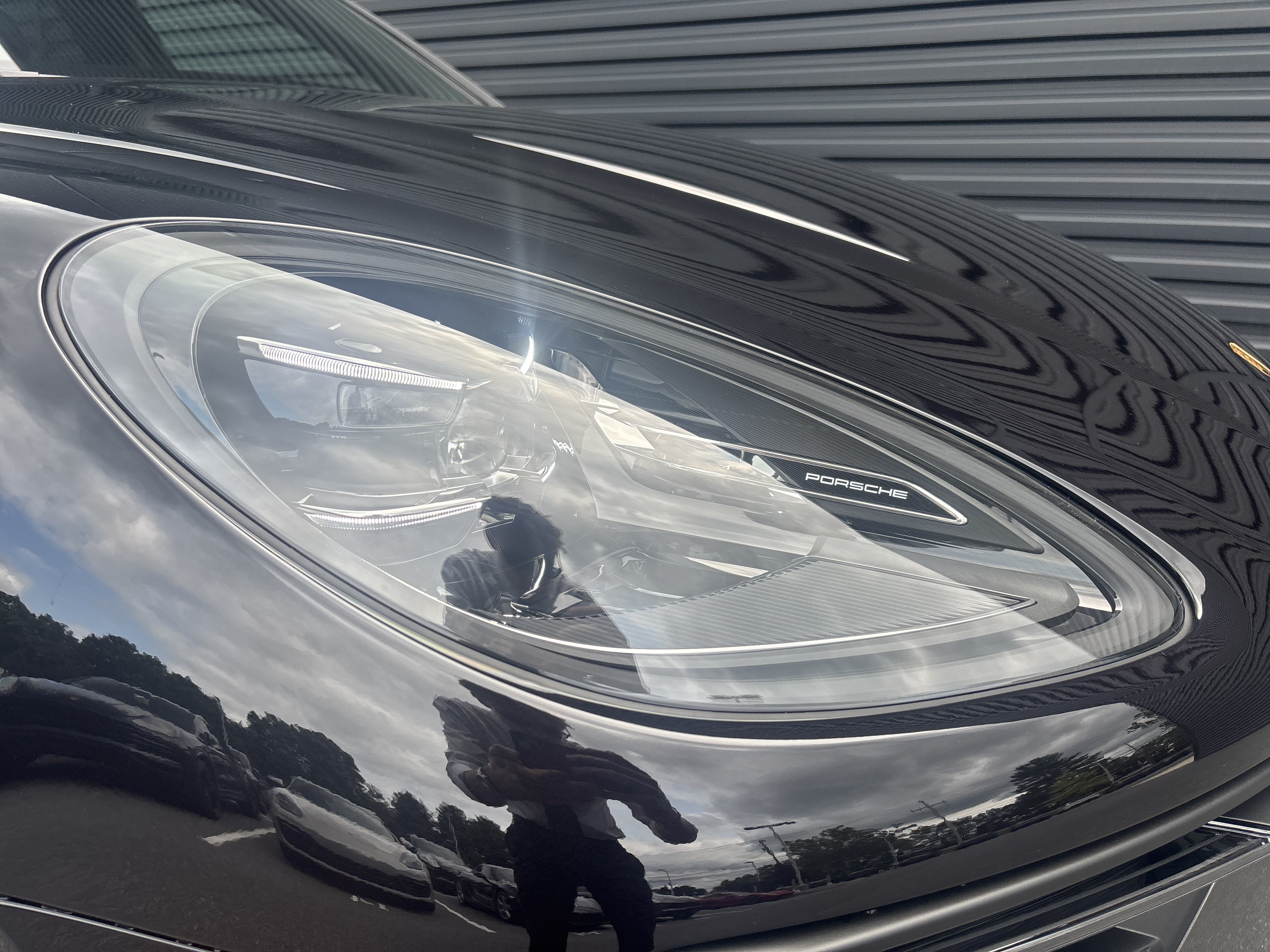 New 2026 Porsche Macan Turbo AWD/4WD image 24