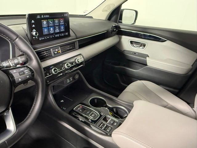 Used 2023 Honda Pilot Touring image 26