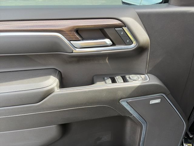 Used 2024 Chevrolet Silverado 1500 LT Trail Boss w/ Convenience Package II image 18