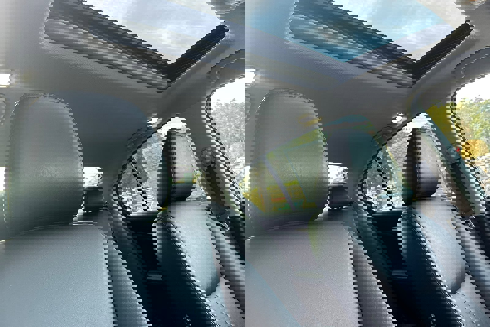 Used 2016 INFINITI Q50 Premium image 17