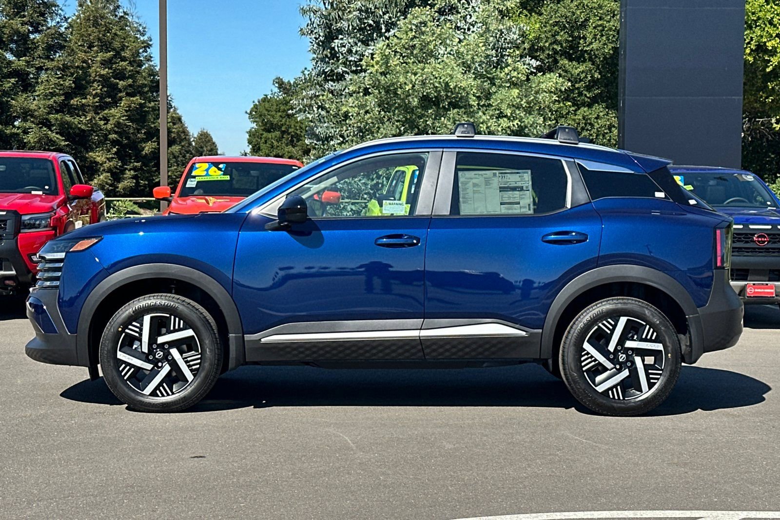 New 2026 Nissan Kicks SV image 7