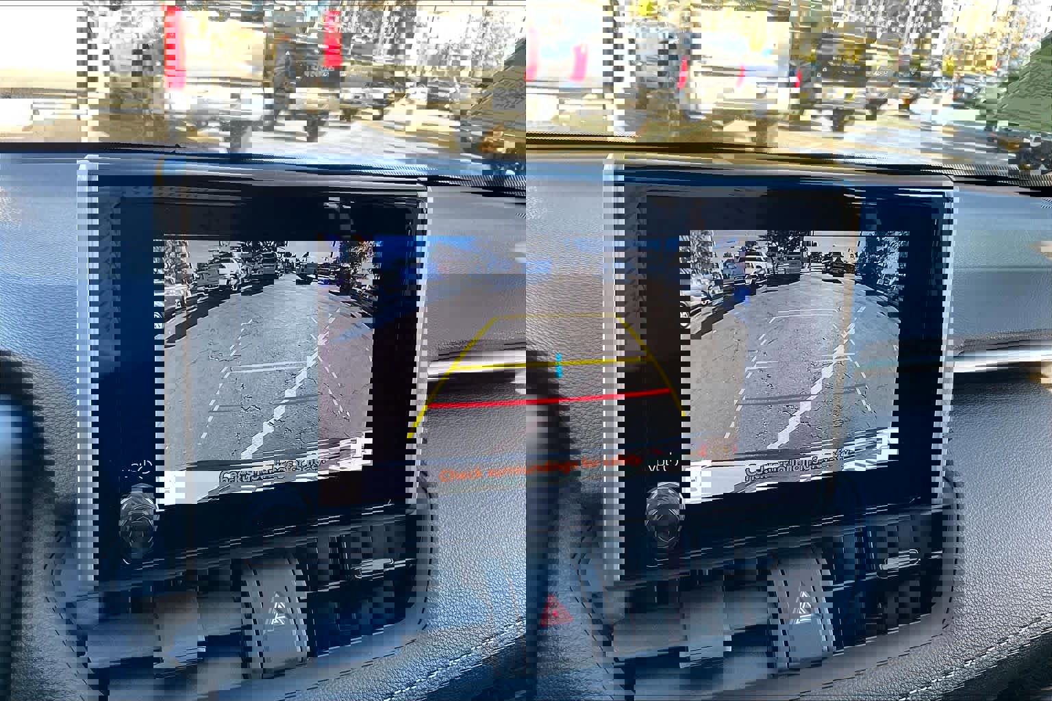 Certified 2025 Toyota RAV4 XLE w/ Convenience Package image 25