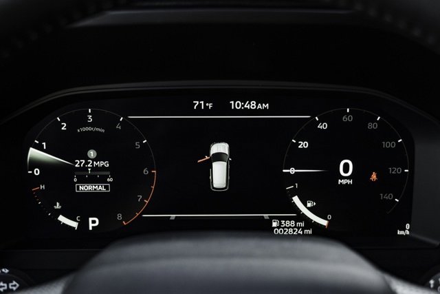 Used 2025 Mitsubishi Outlander SEL image 14