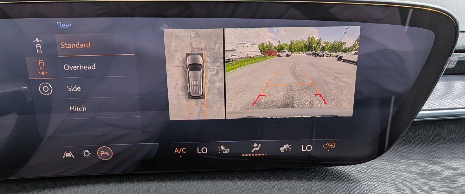 New 2026 Buick Enclave Sport Touring w/ Power Package AWD/4WD image 17
