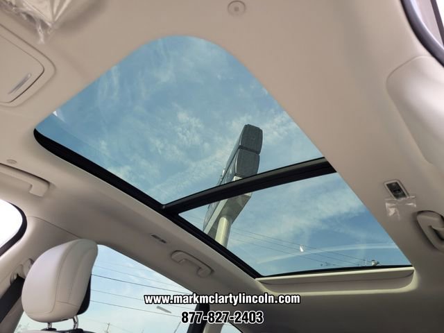 New 2026 Lincoln Nautilus Reserve AWD/4WD image 14