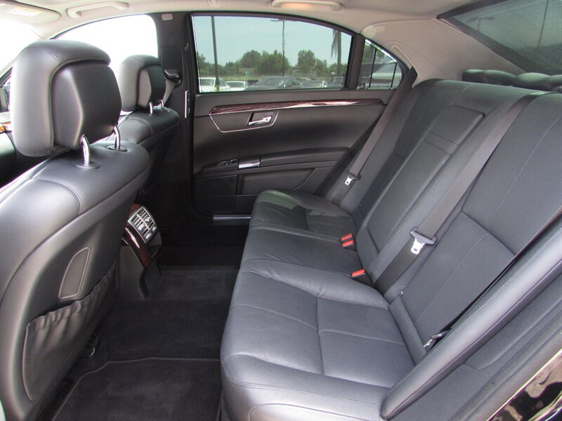 Used 2007 Mercedes-Benz S 550 image 20