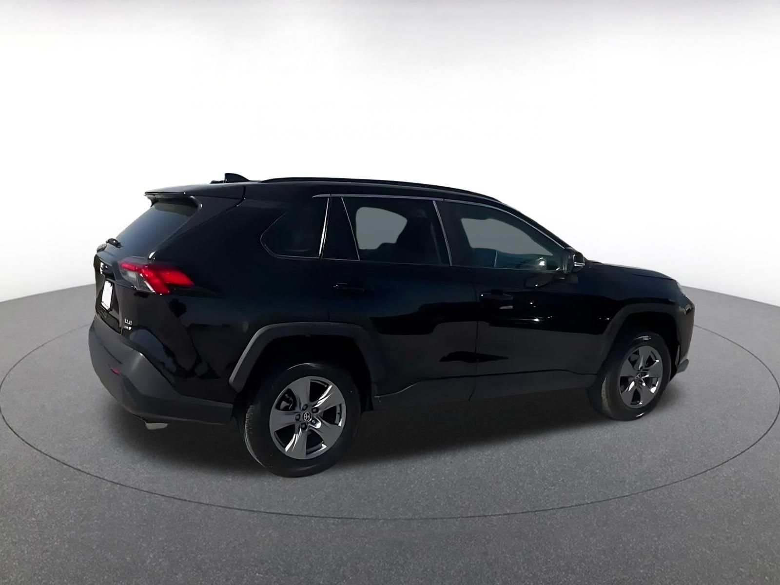 Used 2024 Toyota RAV4 XLE w/ Convenience Package AWD/4WD image 13