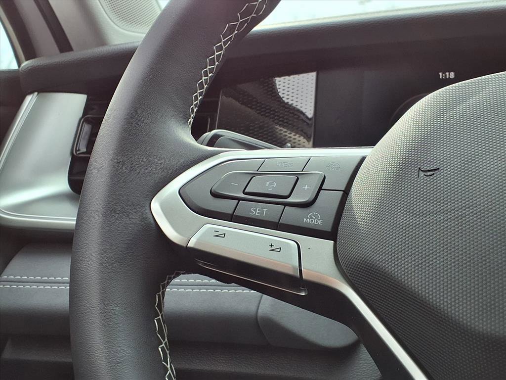 New 2026 Volkswagen Tiguan SE image 21