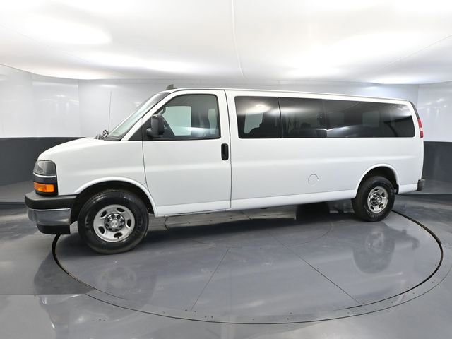Used 2017 Chevrolet Express 3500 LT w/ LT Preferred Equipment Group image 10