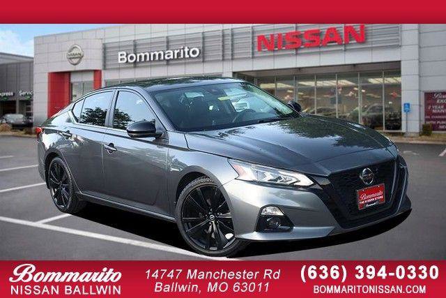 Used 2022 Nissan Altima 2.5 SR w/ Midnight Edition Package