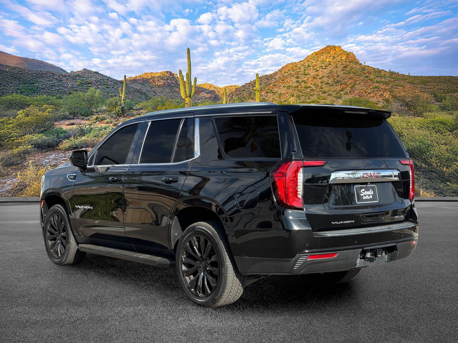 Used 2021 GMC Yukon SLE AWD/4WD image 9