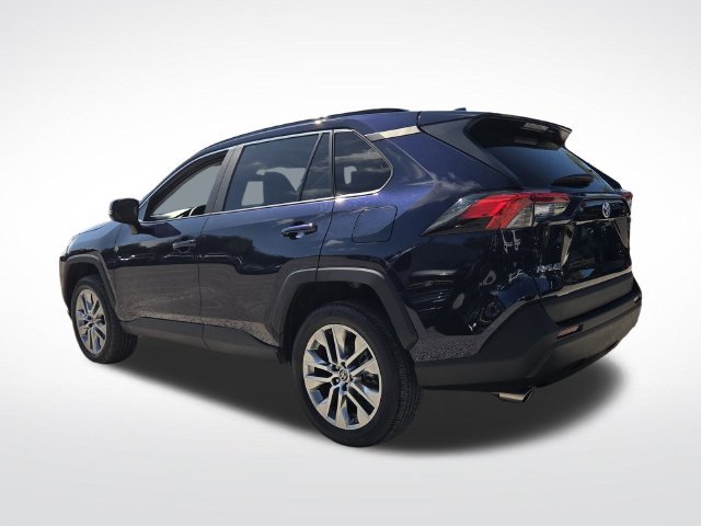 Used 2023 Toyota RAV4 XLE Premium FWD image 7