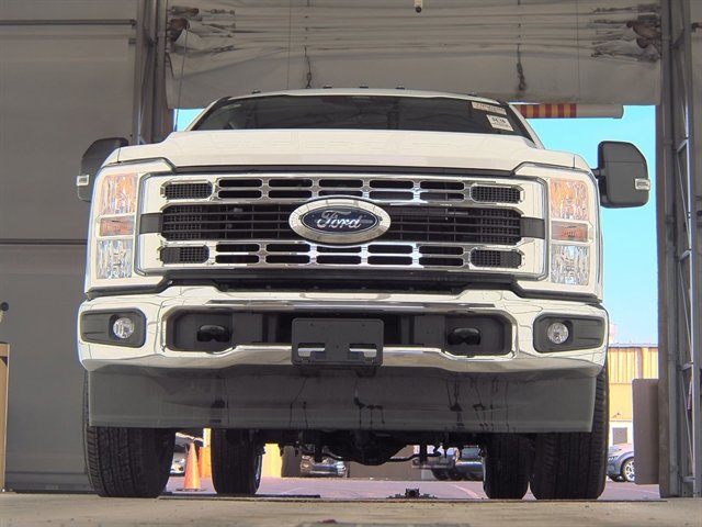Used 2024 Ford F350 XL w/ XL Chrome Package image 2