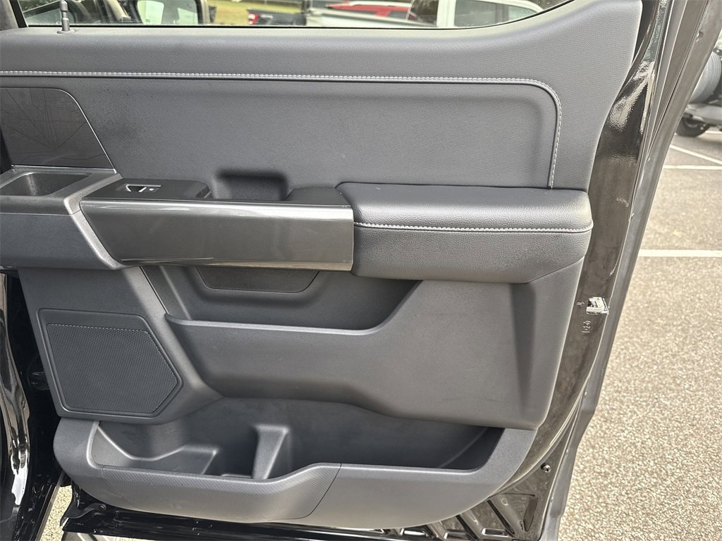 Used 2023 Ford F150 XLT w/ Equipment Group 302A High image 17