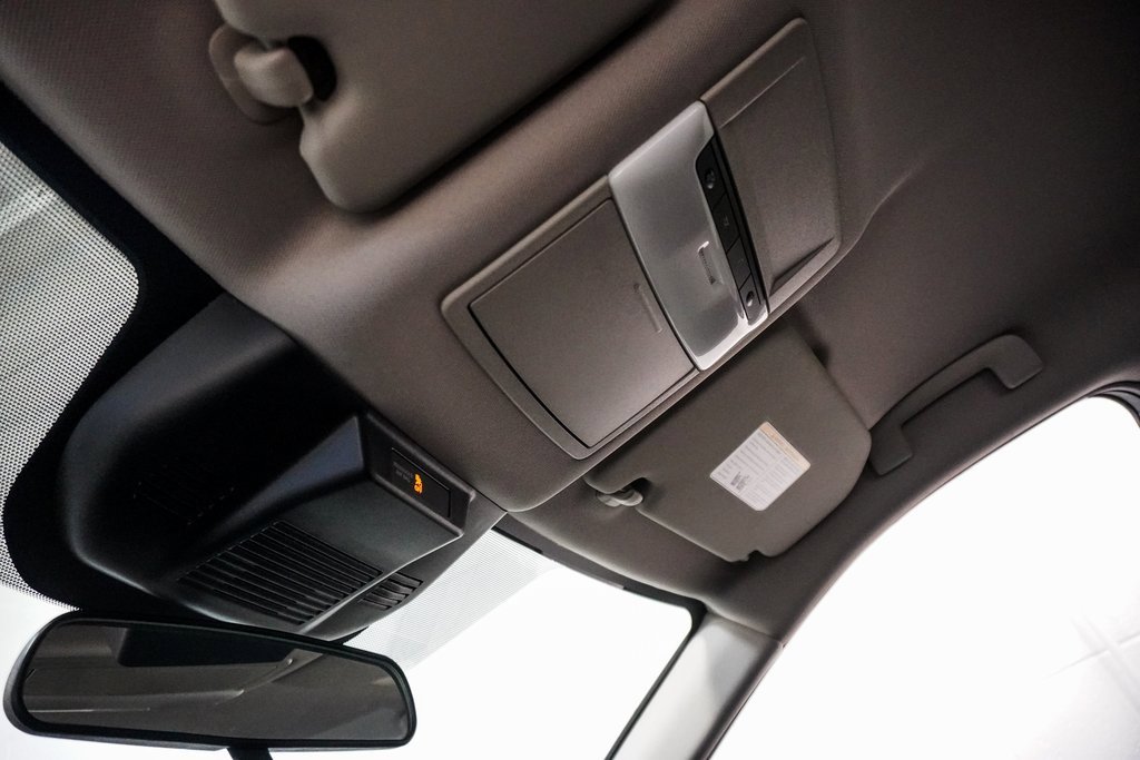 Used 2023 Nissan Rogue S image 24