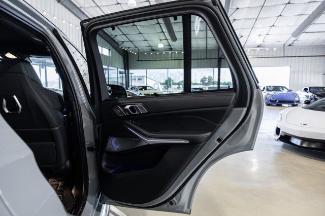 Used 2025 BMW X5 M Competition w/ Executive Package AWD/4WD image 31