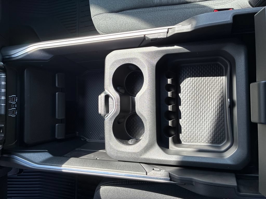 New 2026 RAM 2500 Big Horn AWD/4WD image 26