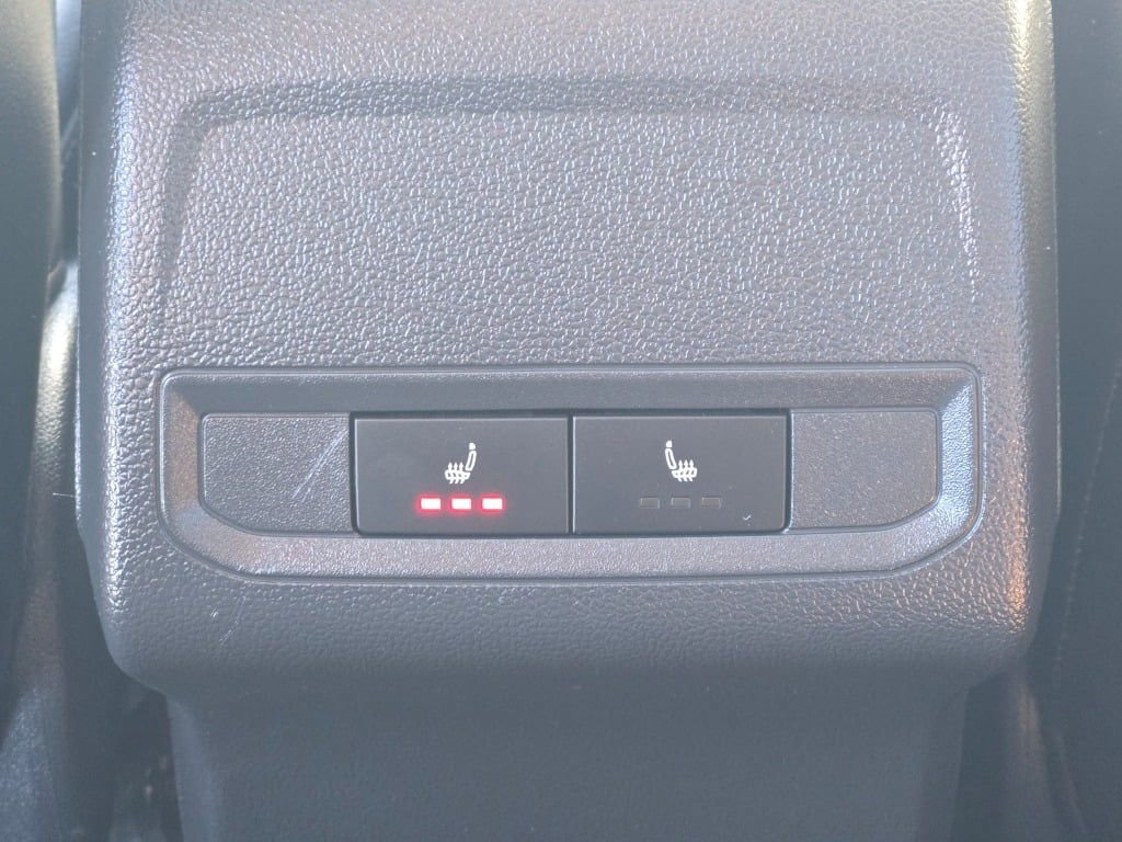 Used 2024 Volkswagen Jetta SEL image 14