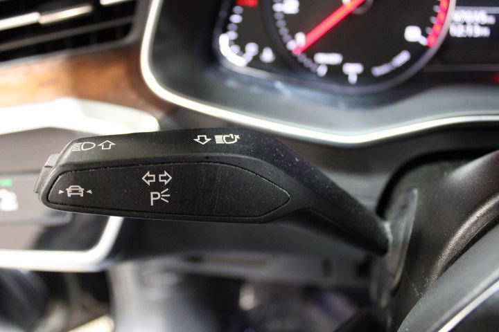 Used 2020 Audi A6 2.0T Premium image 34