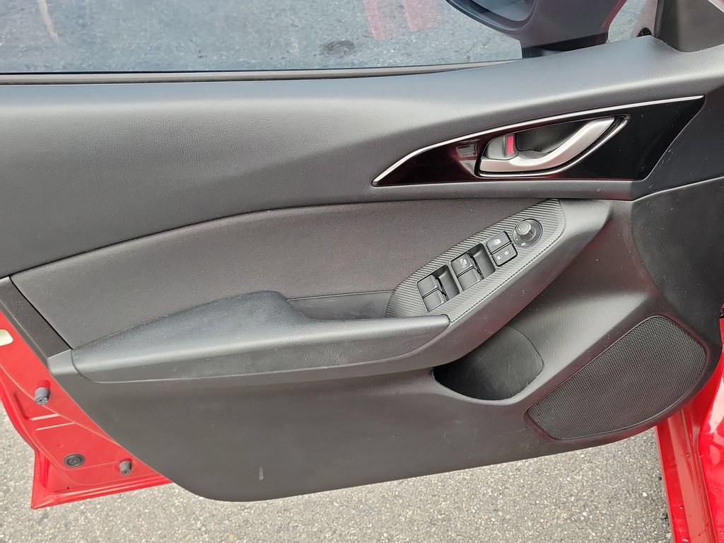 Used 2015 MAZDA MAZDA3 i Touring FWD image 16