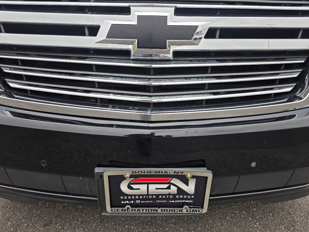 Used 2020 Chevrolet Suburban Premier image 39