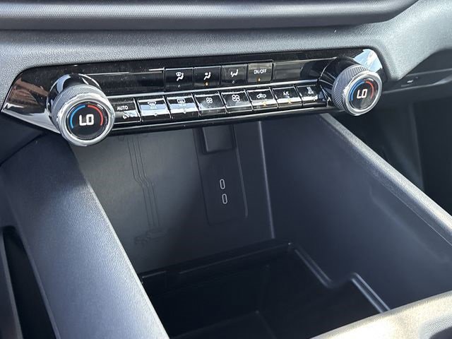 New 2025 Chevrolet Silverado EV W/T image 33