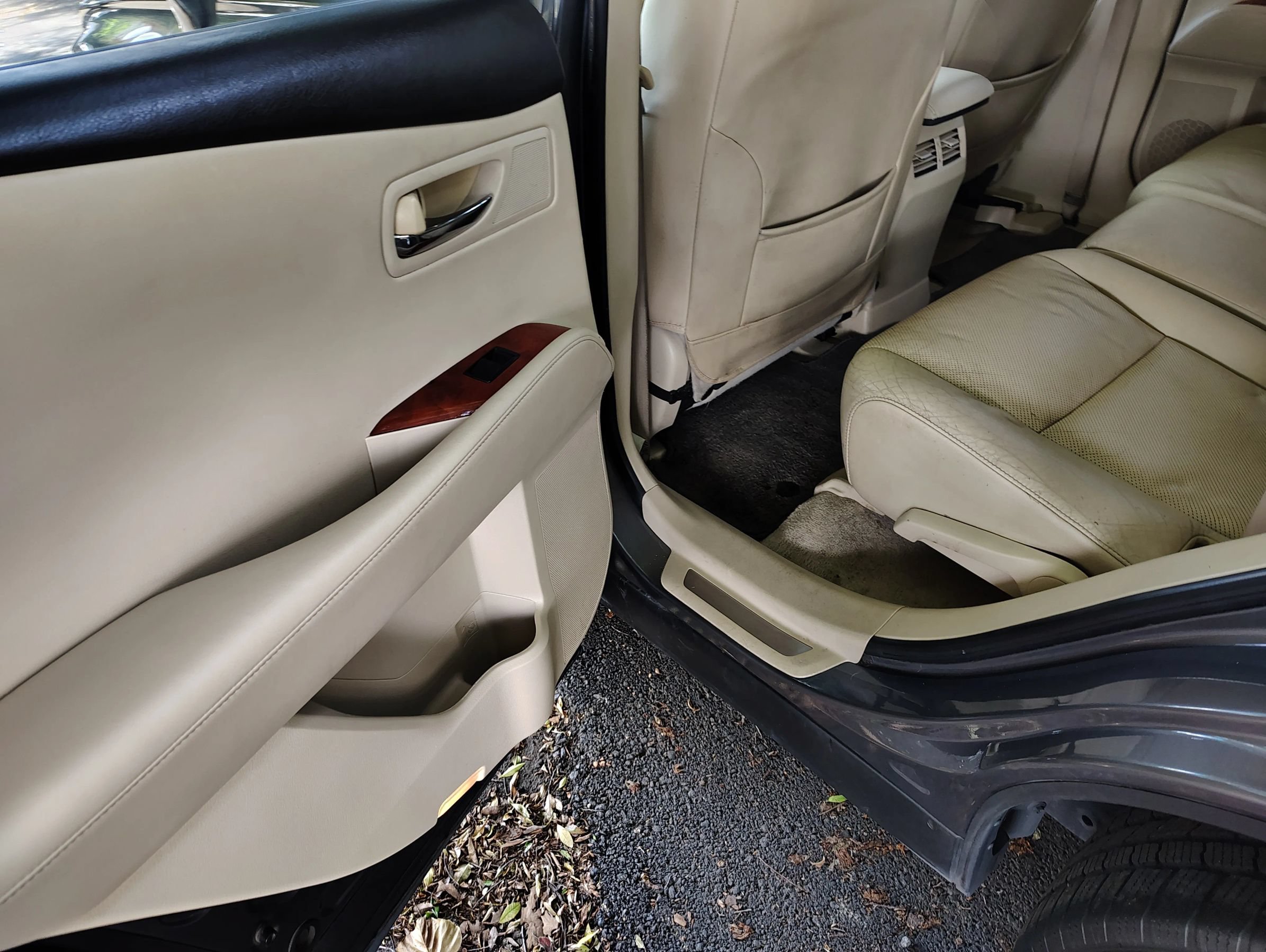 Used 2012 Lexus RX 350 AWD w/ Premium Pkg image 12