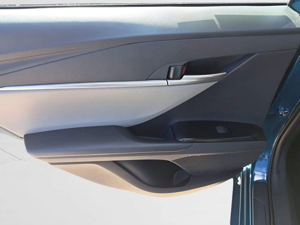 Certified 2026 Toyota Camry LE image 7