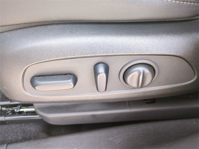 Certified 2021 Chevrolet TrailBlazer ACTIV w/ Technology Package image 22