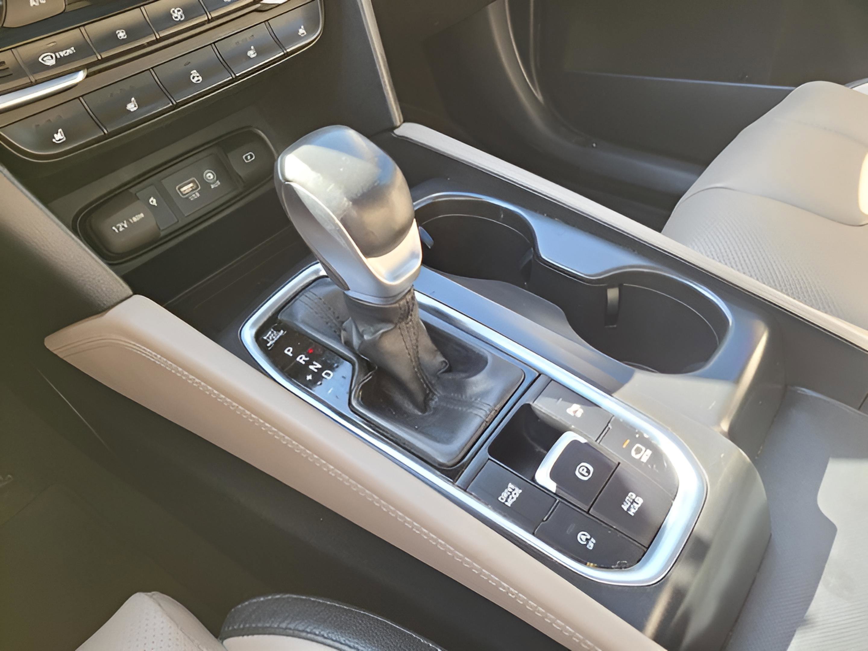 Used 2019 Hyundai Santa Fe FWD image 31