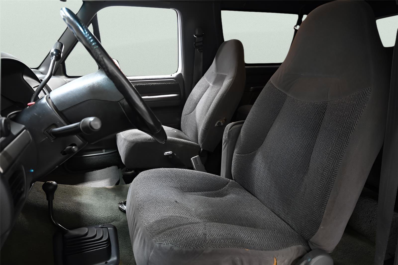 Used 1993 Ford Bronco image 9