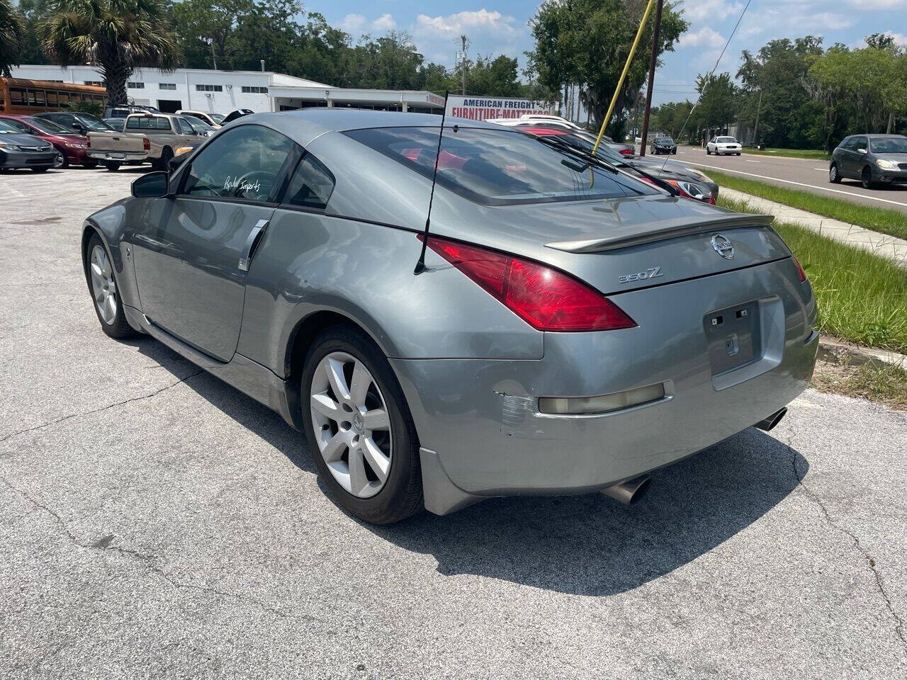 Used 2004 Nissan 350Z Enthusiast w/ Aerodynamics Pkg RWD image 7