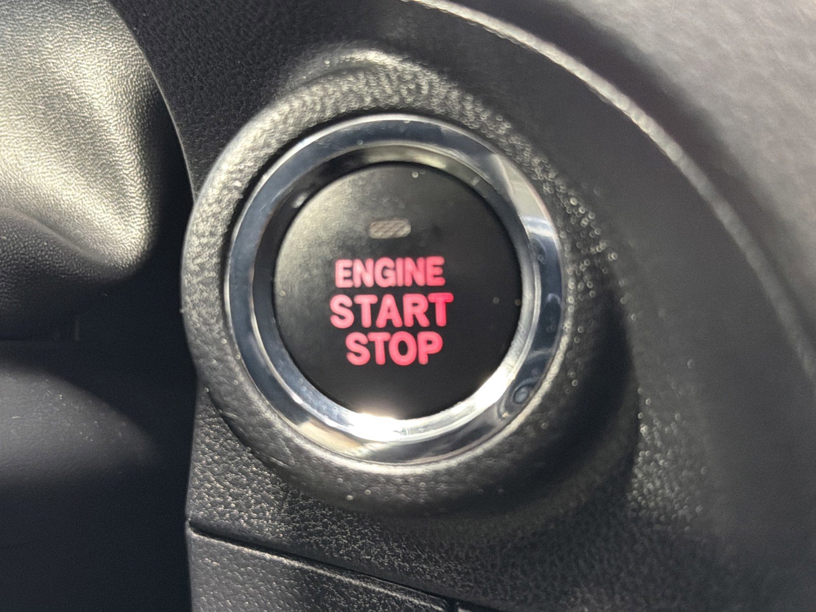 Used 2024 Subaru Forester Touring w/ Pop Package 2 image 28