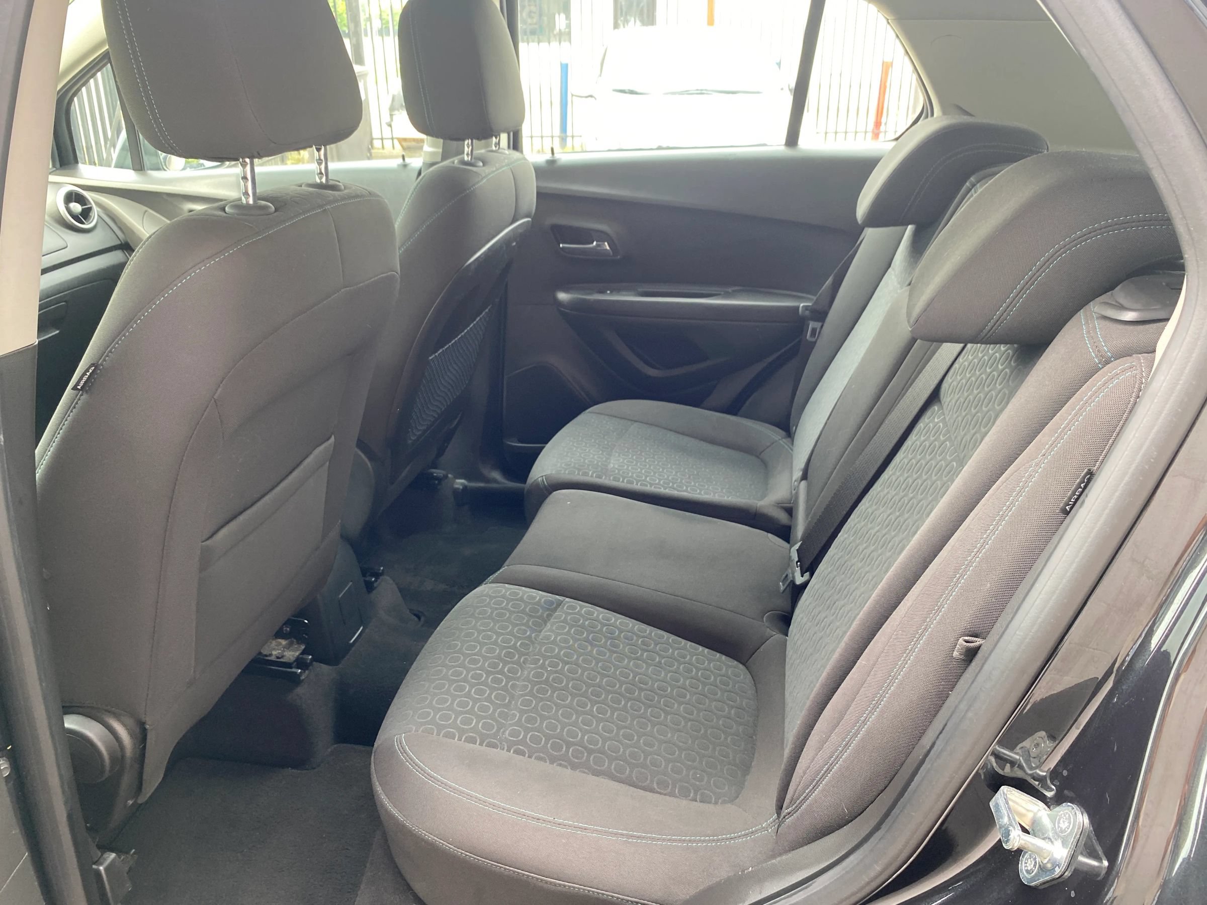 Used 2016 Chevrolet Trax LS AWD/4WD image 9
