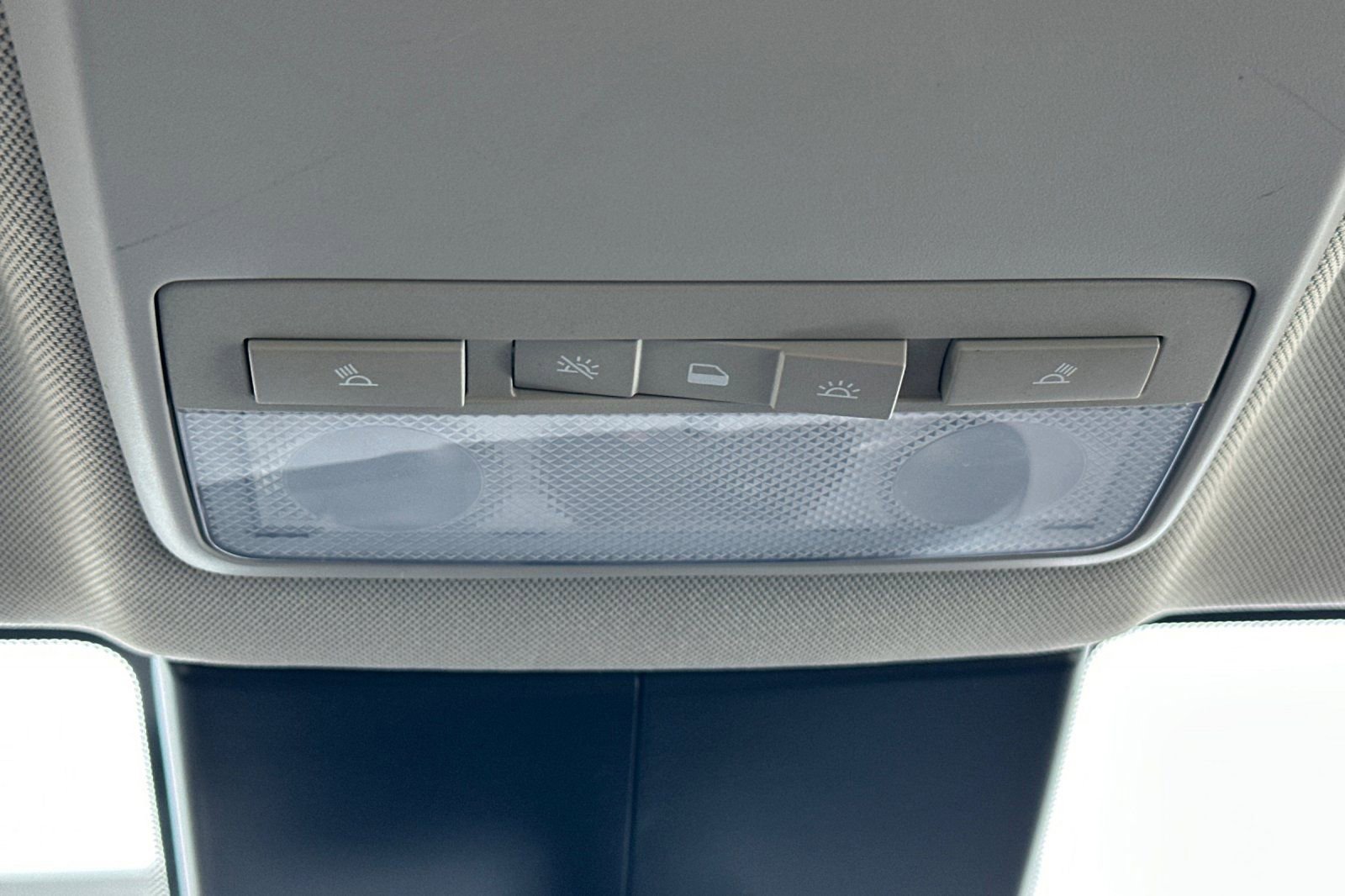 Used 2020 Buick Encore Preferred image 22