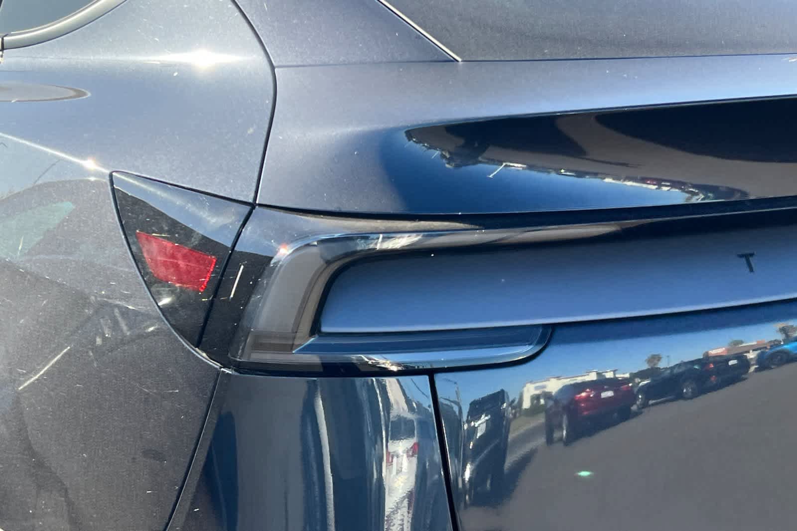 Used 2026 Tesla Model Y AWD image 19