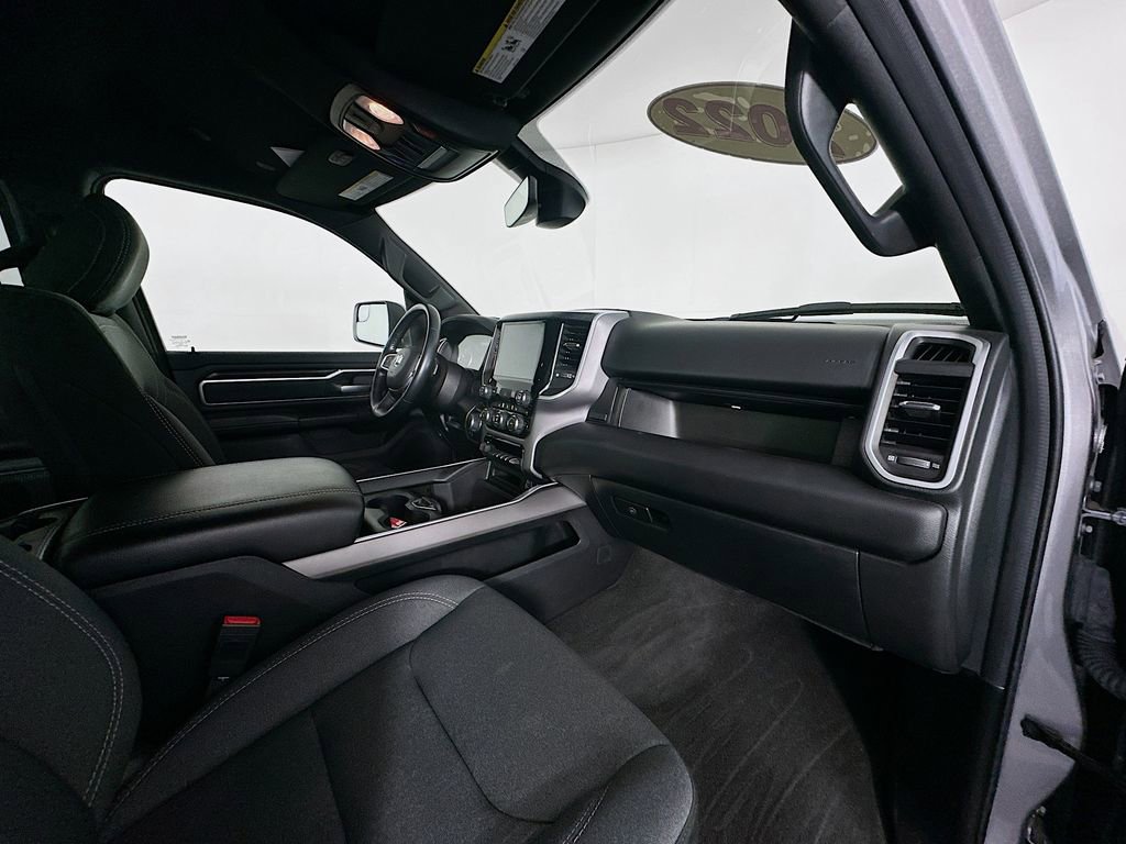 Used 2022 RAM 1500 Big Horn AWD/4WD image 39