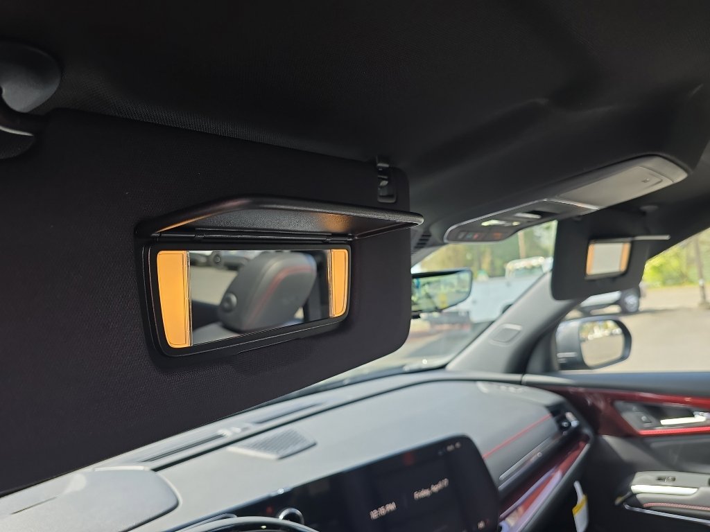 New 2026 Chevrolet Traverse RS AWD/4WD image 16