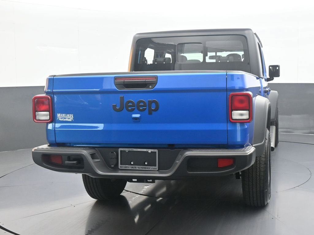 New 2026 Jeep Gladiator Sport AWD/4WD image 5