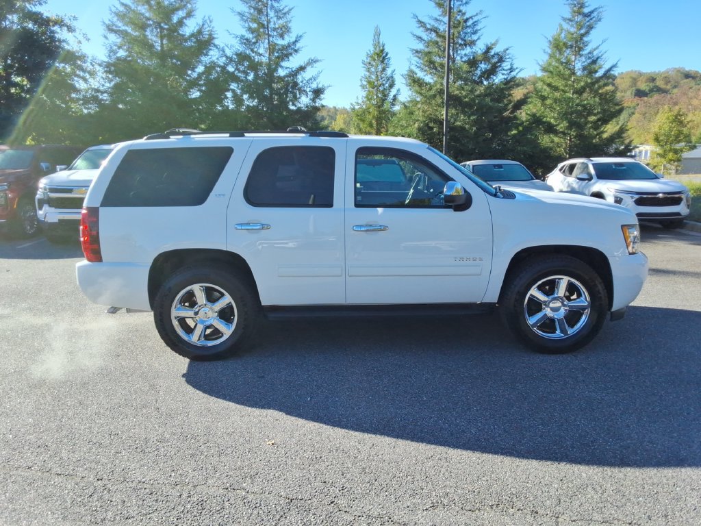 Used 2014 Chevrolet Tahoe LTZ AWD/4WD image 4