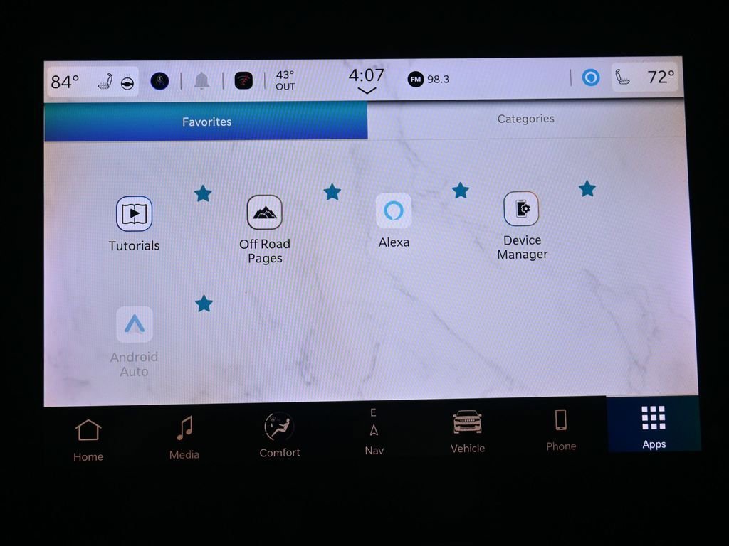 Used 2024 Jeep Wagoneer L Series II w/ Flexible Seating Group image 38