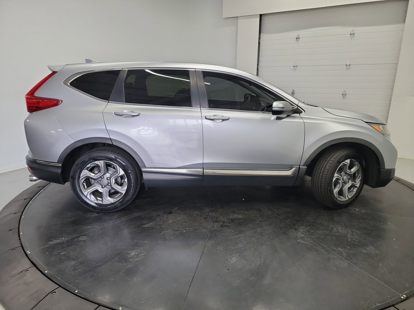 Used 2018 Honda CR-V EX image 11